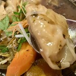 マジックスパイス - モモおいしい