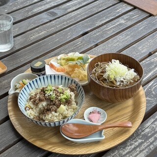 ねむの木食堂_0