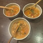 隠れ家酒房 やっとこ - お通しミネストローネ