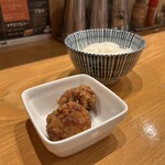 まんしゅう - まんしゅうの唐揚げセット（300円）