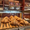 croissant 麦香奏 KANADE 栄店