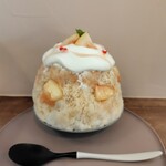 patisserie andbell - 横からの図