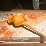 炭割烹 新谷 - 熊野地鶏のテール ◎