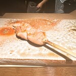 炭割烹 新谷 - 黒帝のあか ○