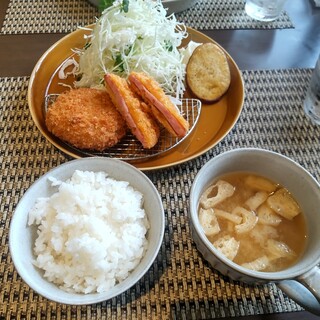 カフェ アウル_0