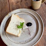 たけおごはん - シフォンケーキと穀物コーヒー