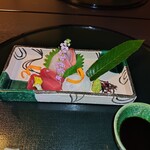 日本料理 吉祥 - タコ　ムチムチで美味しかった　カンパチ　マグロ