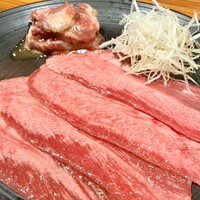 中目黒焼肉 登牛門 - 