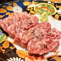 中目黒焼肉 登牛門 - 