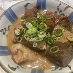 寿司の奥田 - どて焼き（320円）