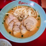 くるまやラーメン 横浜泉区店 - 