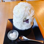 茶寮つぼ市製茶本舗 - ミルク金時　白玉添え