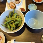 椰子や - スパイシー枝豆