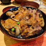 豚丼のぶたはげ - 豚丼4枚1150円