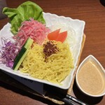 磯金 漁業部 枝幸港 - ラーメンサラダ