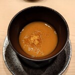 鮨 一喜 - 上に裏漉ししたイクラと擦った自家製唐墨