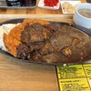 カレーケンズ - さくさくカツカレー（２辛）１０３０円 中盛７０円 牛とろ肉追加３５０円
