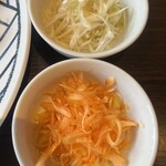 朝鮮飯店 - 必須！味ねぎ、辛ねぎ！