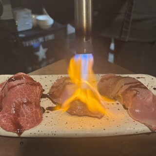 ステーキlove Love Steaks : Amazon.com.br: DVD e Blu-ray