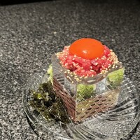 個室 和牛焼肉 吟 難波店 - 
