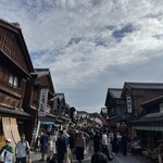 すし久 - おはらい町には無数の…人。