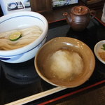 手打ちうどん　まつくら - おろし醤油うどん