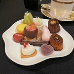 ガストロノミー ジョエル・ロブション - 