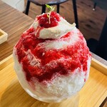 縁と氷 - リンゴンベリーとチーズ