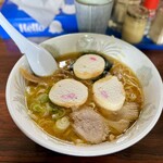 いぶき - みそラーメン＋麩増し＋大盛り（メニュー上は1,100円＋100円＋200円）。