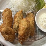 宮島サービスエリア（上り線）レストランも味路 - ジューシーな牡蠣フライ