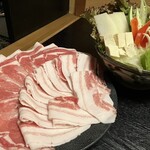 純血統うるまアグーしゃぶしゃぶ金とん - 