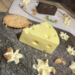 シェフの肉料理と花畑牧場チーズ Selection 名古屋駅店 - 