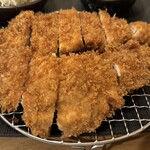 最高級ラードのとんかつヒカル亭 - 