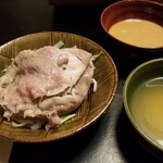 月亭 - しゃぶしゃぶ。