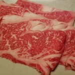 月亭 - しゃぶしゃぶ用、特選牛。