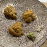 寿し道 桜田 - 赤ウニ三種　由良　八幡浜　天草