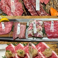 炭火焼肉 牛仁 一番町本店 - 