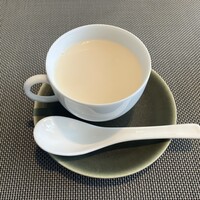中国飯店 琥珀宮 - 杏仁汁粉