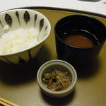 割烹旅館 湯の花荘 - 2014.10）あきたこまちのご飯と牛蒡ちりめん、赤だし