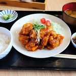 まんぷく食堂 - 私はスィートチリソース定食1000円✨