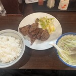 太助 - 牛たん定食