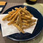 ダイニングキャビン 波 - 