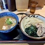 らー麺土俵 鶴嶺峰 - 鶴嶺峰つけ麺幕内