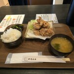御肉山口 - からあげ定食