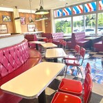 ブルーシール - 店内アメリカンです