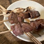 大倉山もつ肉店 - 