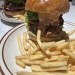 J.S. BURGERS CAFE 名古屋mozo店 - 