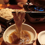 蕎麦 酒肴 京鴨 椿 - 鍋のお汁で