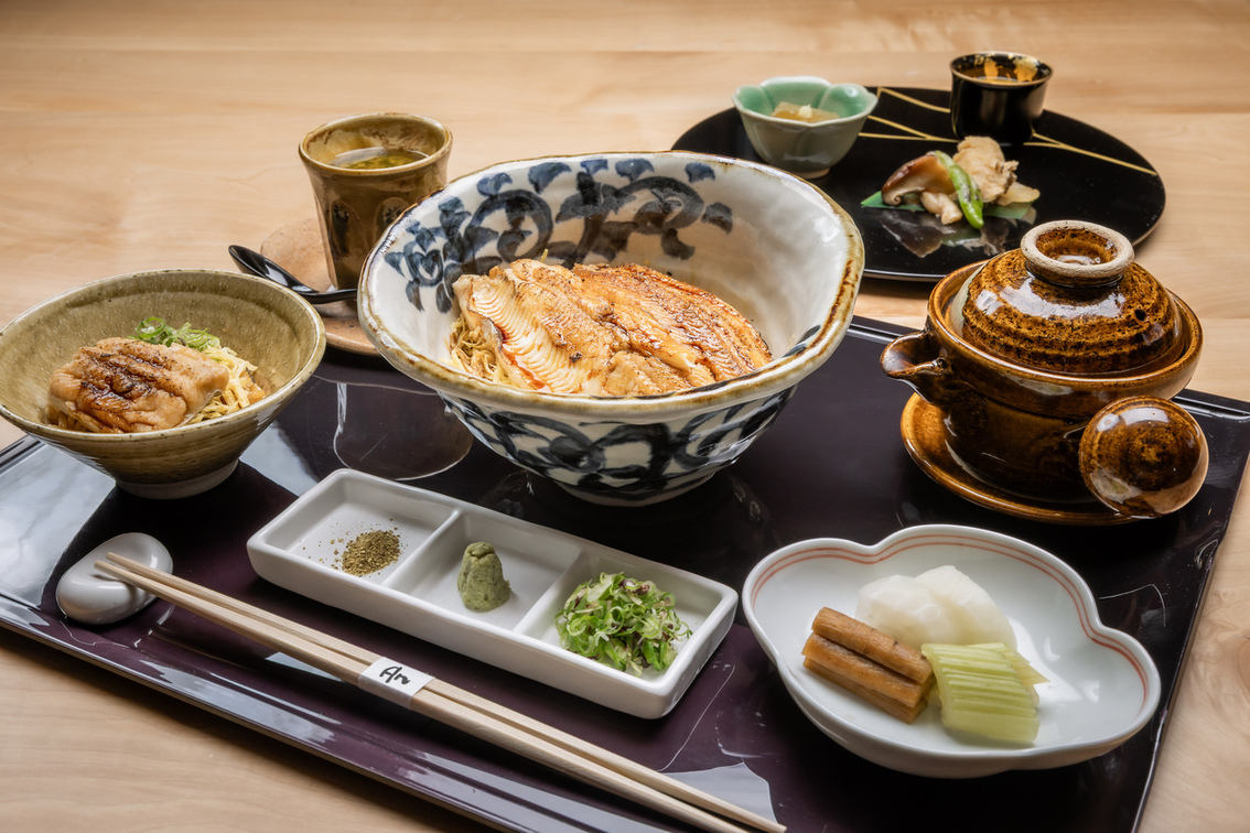 写真 : ゼックスウエスト 炙り焼き＆寿司 アン （XEX WEST / aburiyaki