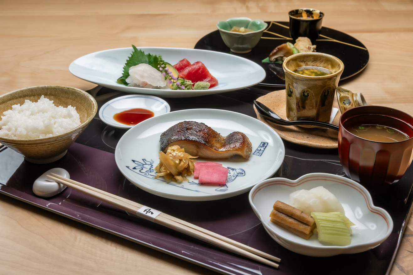 写真 : ゼックスウエスト 炙り焼き＆寿司 アン （XEX WEST / aburiyaki